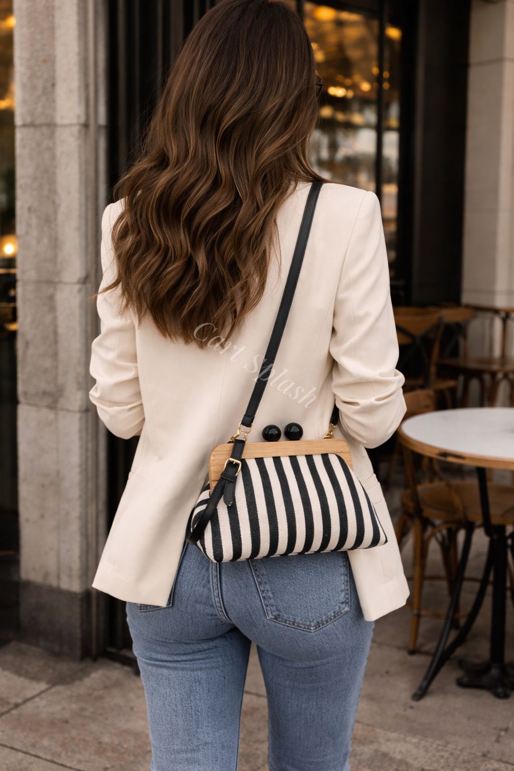 Women's Trendy and Fashionable Striped Exquisite Crossbody Bag, with Contrasting Colors and Adjustable Shoulder Straps, Simple and Versatile, Elegant and Fashionable.