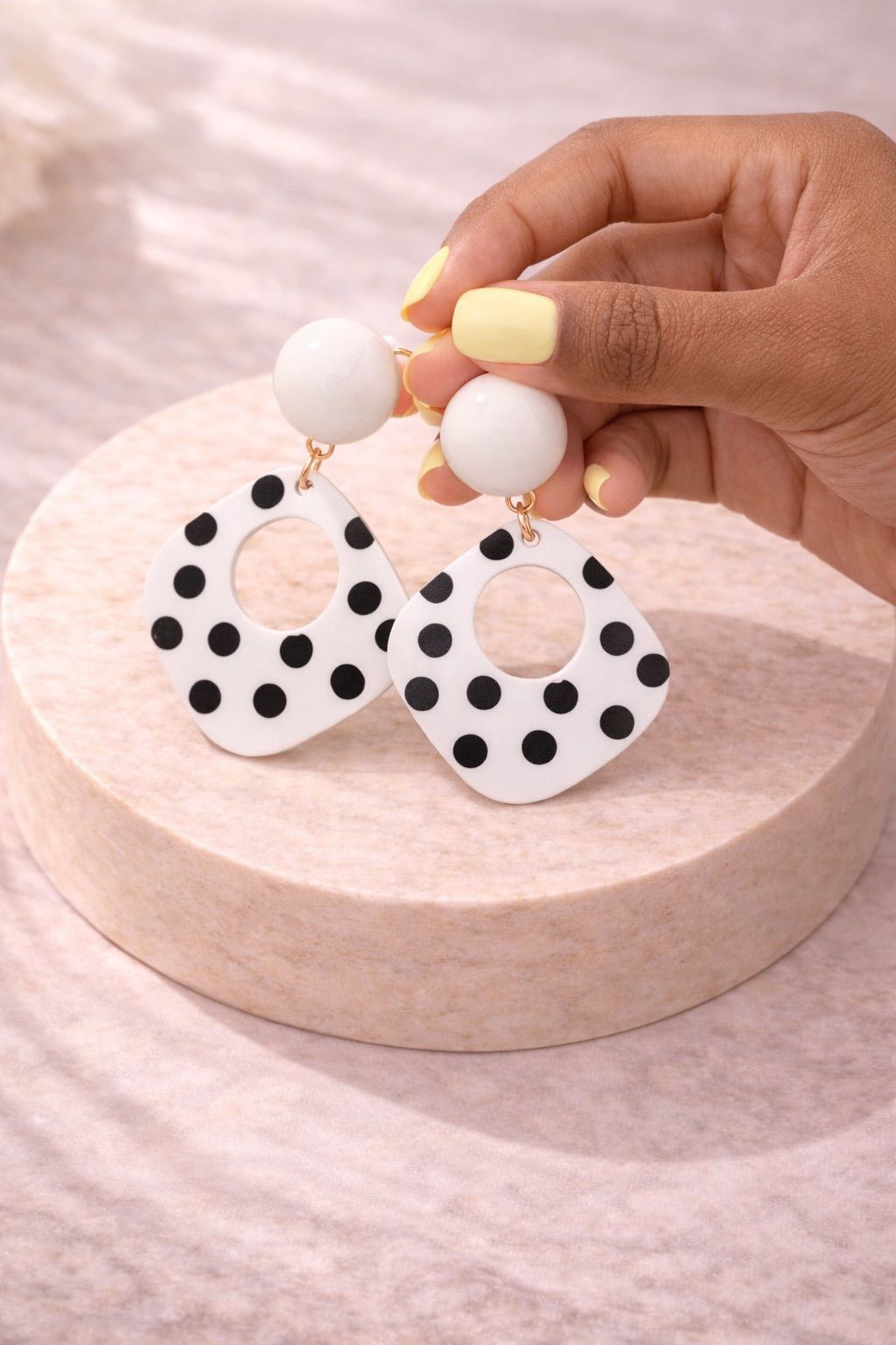 Elegant Polka Dot pin Earrings with White and Black Spots for Women's Fashion Accessories